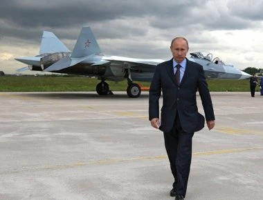 Φοβερό βίντεο: Το ρωσικό μαχητικό Su-57 «πέφτει» σε περιδίνηση - Δείτε πώς επανέρχεται απο στροβιλισμό